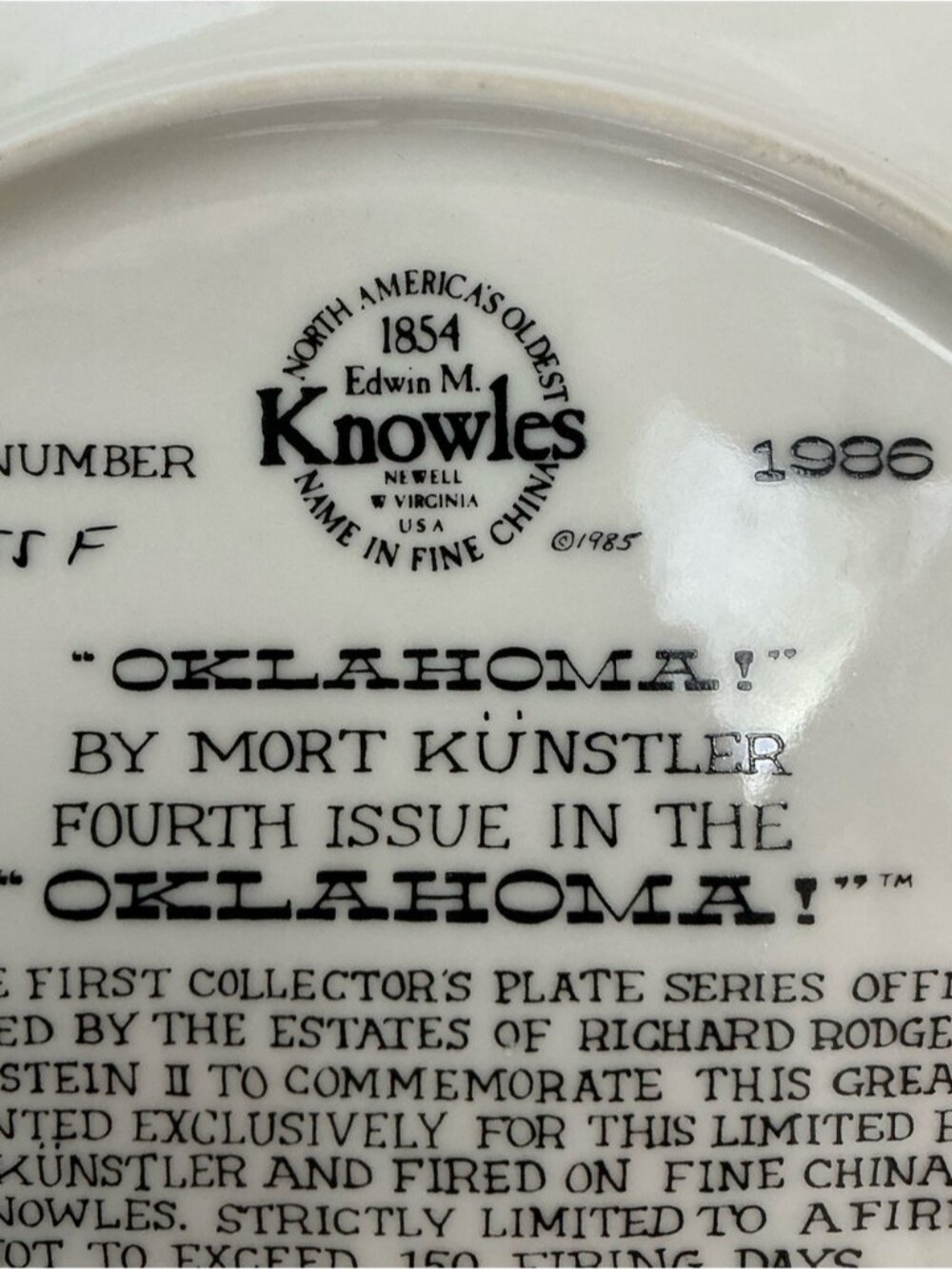 Edwin M Knowles Collectible Plate Oklahoma! Cowboy Western Scene Vintage 1986 - Picture 9 of 16